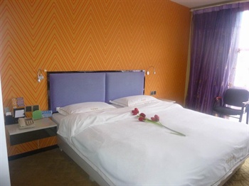  - Yidong Premier Hotel - Libo