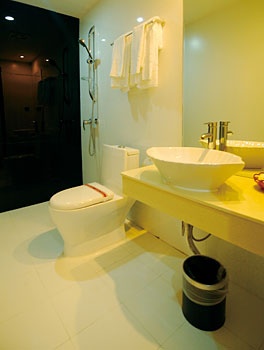 Bathroom - Yidong Premier Hotel - Libo