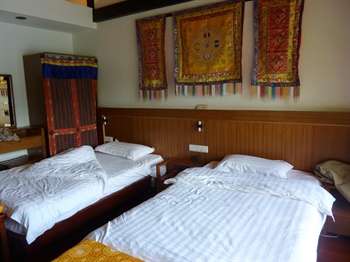  - Lugu Lake Luwan Inn - Lijiang