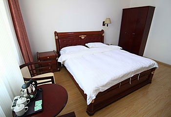 -- - Dali Yulan Hotel  