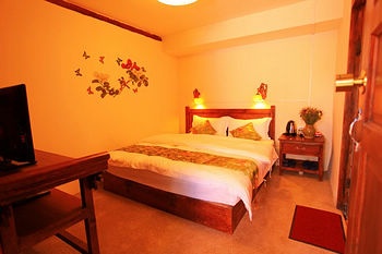 -- - Lijiang One-way Inn Qiyi street