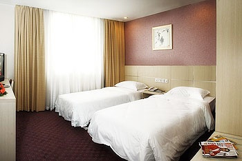 Standard Room Type B - Jie Fang Hotel  