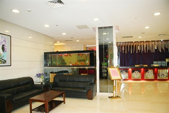  - Qindao Business Hotel  