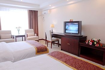 Standard Twin Room - Super 8 Hotel (Xi`an Giant Wild Goose Pagoda)