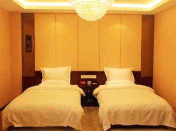  - Yulin Baolong Hotel