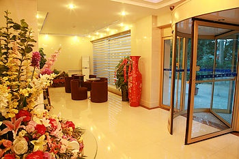 Lobby - Lanzhou Liaohai Business Hotel