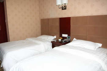 -- - Xining Huajia Hotel