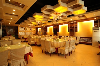  - Urumqi Meijia Business Hotel