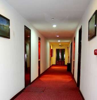 Corridor - Urumqi Qilu Barin Hotel