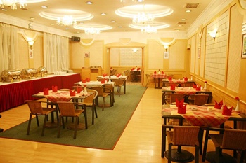  - Grand Turpan Hotel 