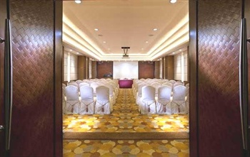  - The Wharney Guang Dong Hotel