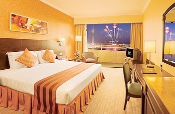 -- - Macau Riviera Hotel