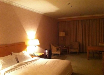  - Beijing Eastern Air Business Hotel