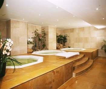  - Shanghai Golden Jade Sunshine Hotel