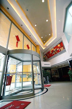 Lobby - 