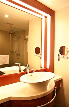  - Ariva Beijing West Hotel And Serviced Apartment