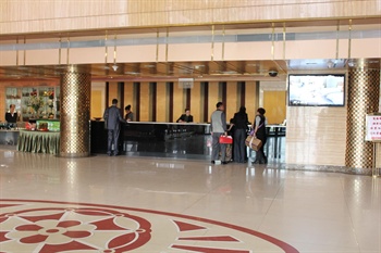  - Tianjin Gelanyuntian Hotel