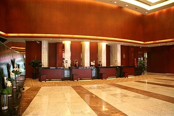  - Grand Milea Hotel 