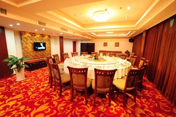 Restaurant - Chengde Huacheng Hotel