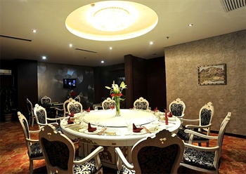  - Casa International Business Hotel