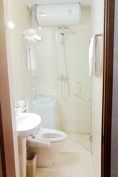 Bathroom - Dalian Gugeng International Serviced Apartment