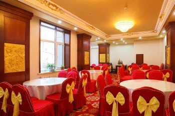  - Yizheng Holiday Hotel - Dalian