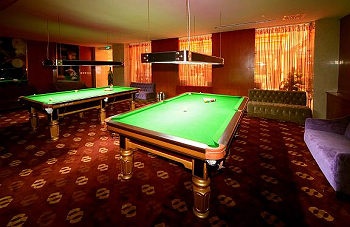 Billiards Room - Intercontinental Holiday Inn - Yingkou