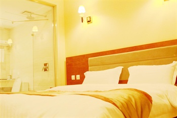  - Yingkou Hongye Crown Inn Hotel