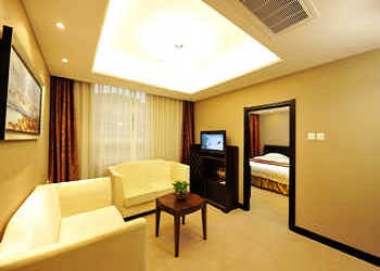 Deluxe Suite - Wanjia Lakefront Hotel - Changchun