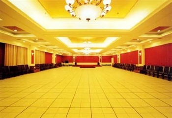  - Luyangchun Hotel-Daqing