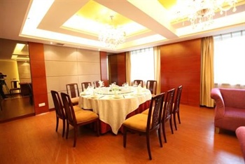  - Yichun West Tower Ost Hotel