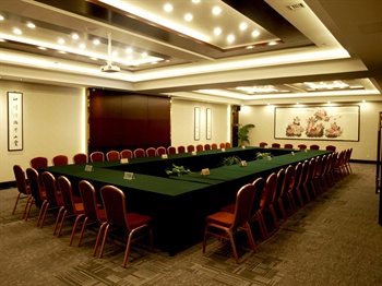  - Zhenbao Holiday Hotel Fengtai South Road