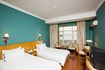  - Suzhou Taihulake Mandarin Hotel