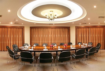  - Wuxi Jinlun Hotel