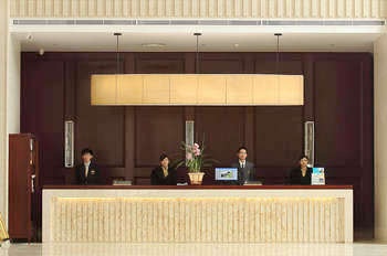 Reception Desk - Noble Crown Hotel - Wuxi