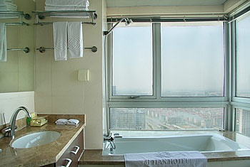 Business Suite/Bathroom - Kunshan Jitian International Service Apartment 