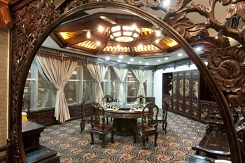  - Ningbo Golden Port Hotel