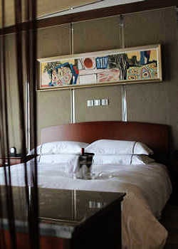 Guest Room - Huzhou Carnival Hotel