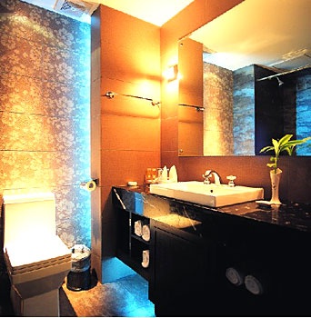 Bathroom - Donggang Hotel - Zhoushan