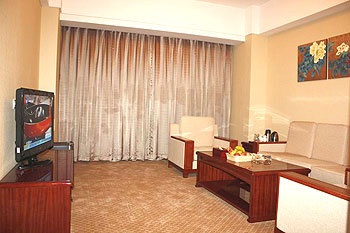 Deluxe Suite/Living Room - Xiamen Minqiao Hotel