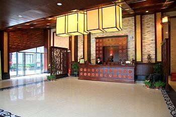 Reception Desk - Jinxiu Holiday Hotel - Lushan