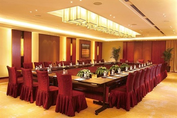  - Holiday Inn Qingdao Parkview