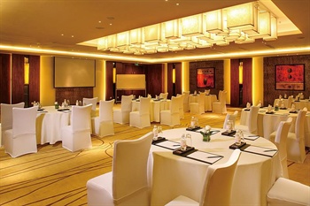  - Holiday Inn Qingdao Parkview