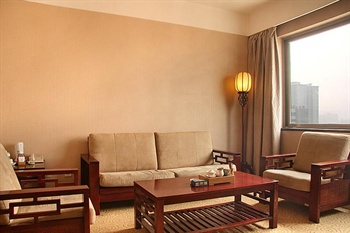  - Zhengzhou Yingcheng Xindi Hotel