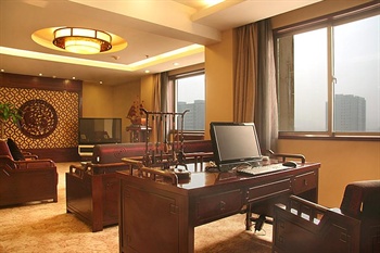  - Zhengzhou Yingcheng Xindi Hotel