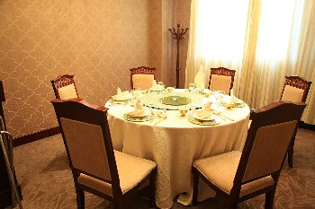  - Wuhan Kingdom Hotel