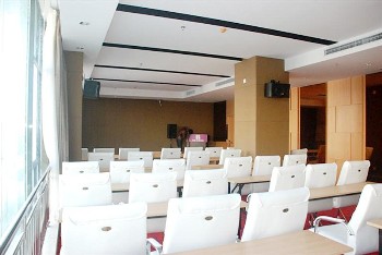  - Wuhan Ruian Dynasty Hotel  