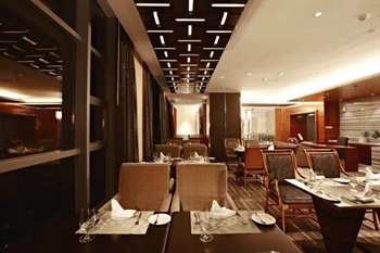  - Wuhan Bridge Foundation Hotel