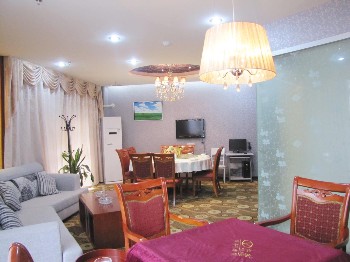  - Yichang Nan Tribunal Hotel