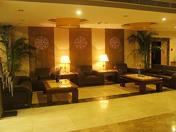 Lobby - Motor City Hotel